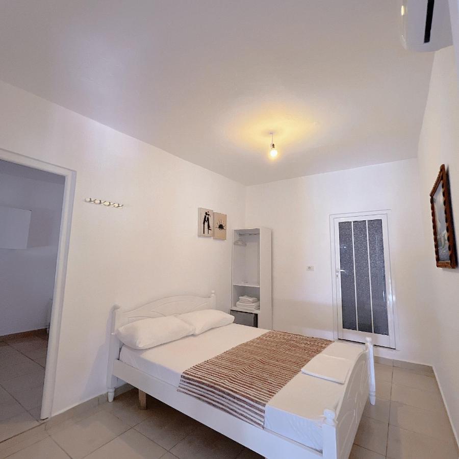 Garden Villa Naza Piqeras Экстерьер фото