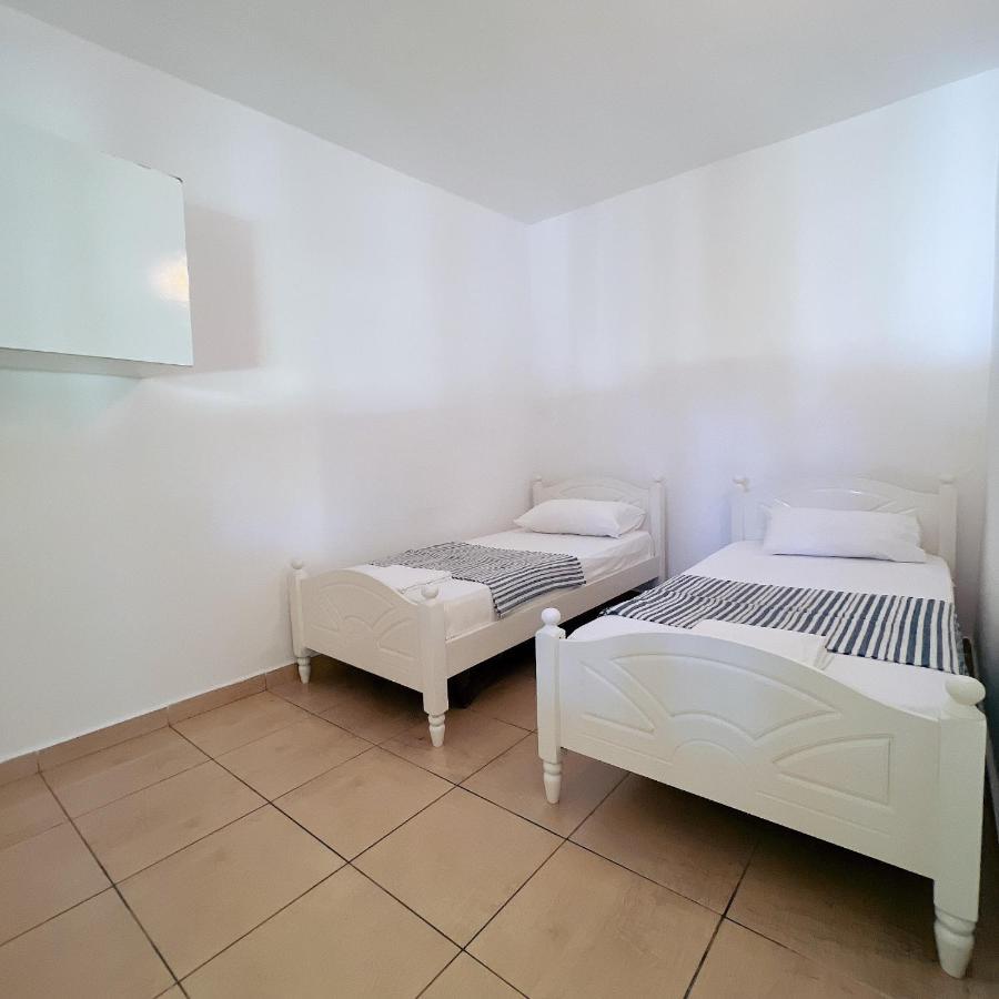Garden Villa Naza Piqeras Экстерьер фото
