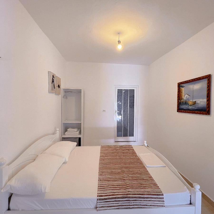 Garden Villa Naza Piqeras Экстерьер фото