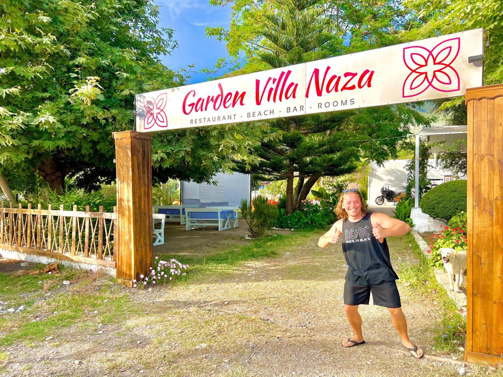 Garden Villa Naza Piqeras Экстерьер фото