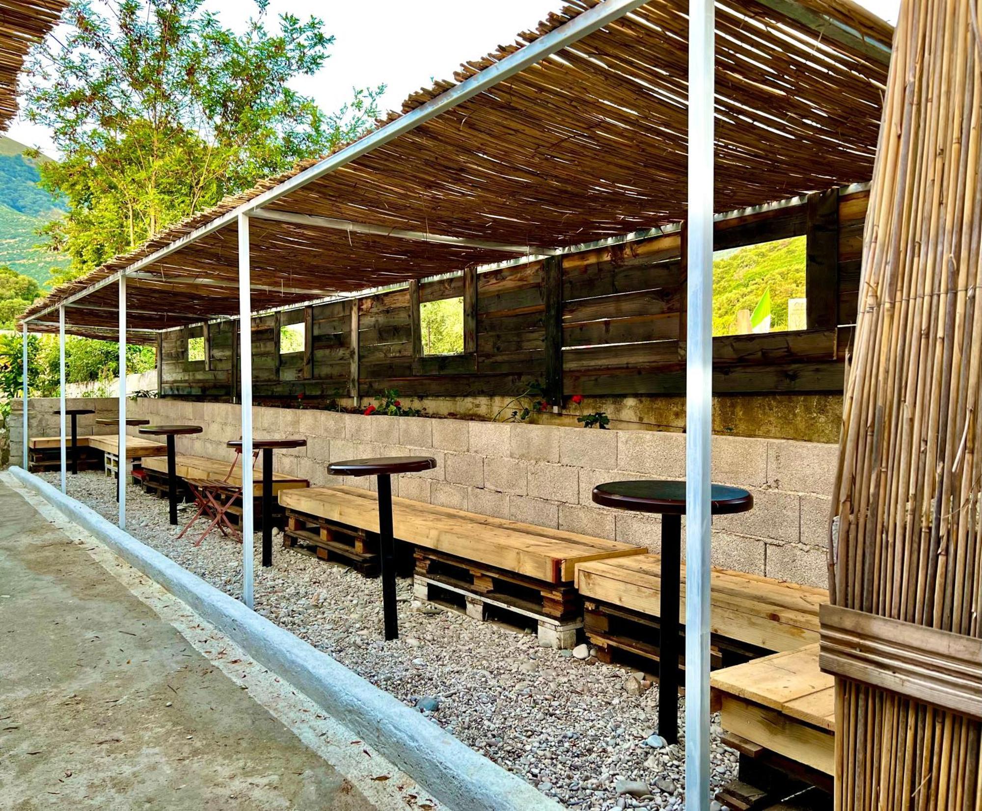 Garden Villa Naza Piqeras Экстерьер фото